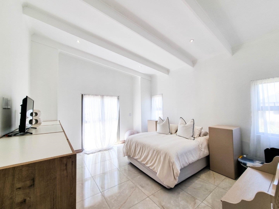 4 Bedroom Property for Sale in Vermont Western Cape